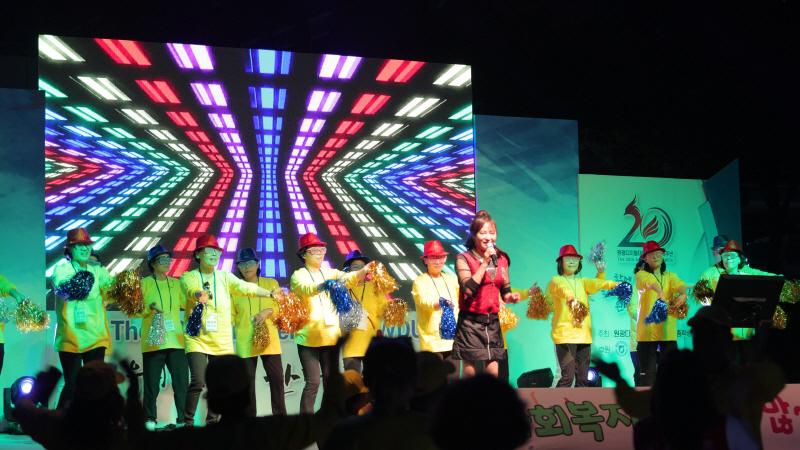 저녁 공연 모습2