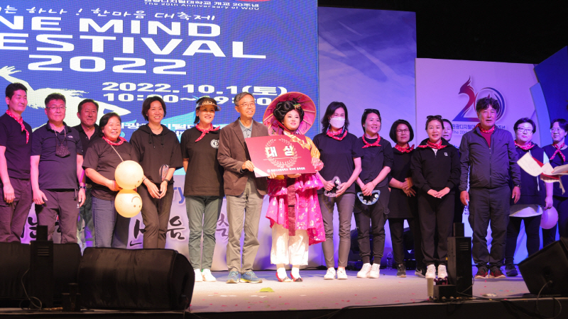 한국희 학우 모습1