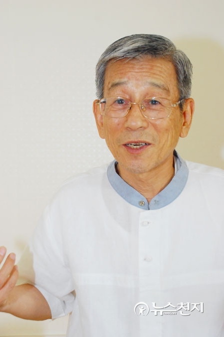 권도갑 교수님 독사진