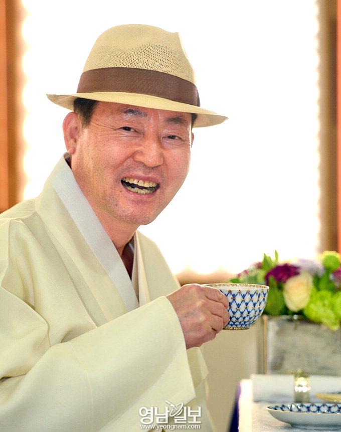 국제티클럽 이진수 총재 사진