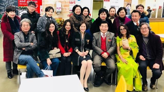 얼굴경영학과 주선희교수 강연 후 단체사진