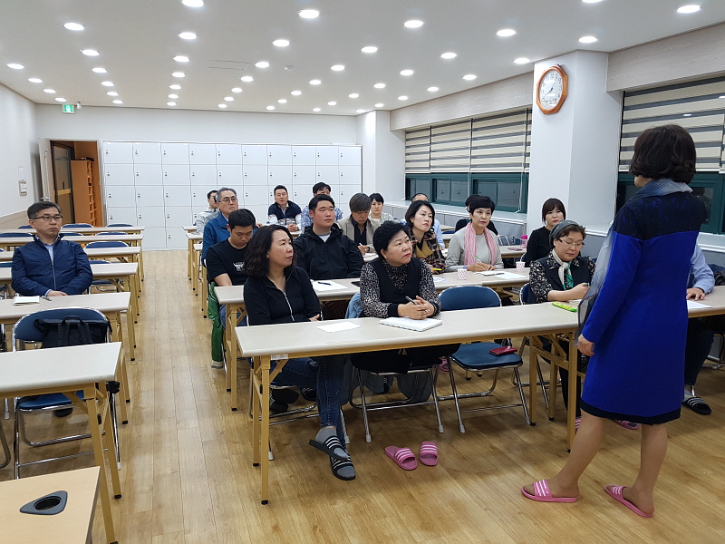 경청하는 학생들