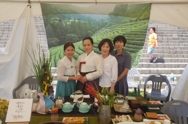 차문화경영학과 단체사진