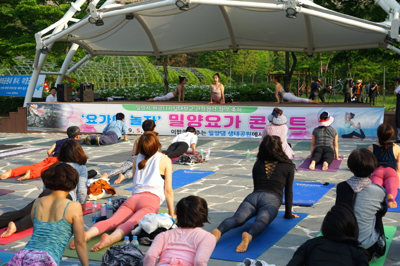 요가 무대